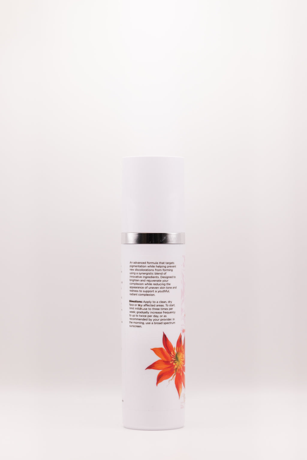 Back label of MelaMend Advanced Pigment Corrector by The Parlour featuring directions for daily use to help brighten discoloration and support even skin tone