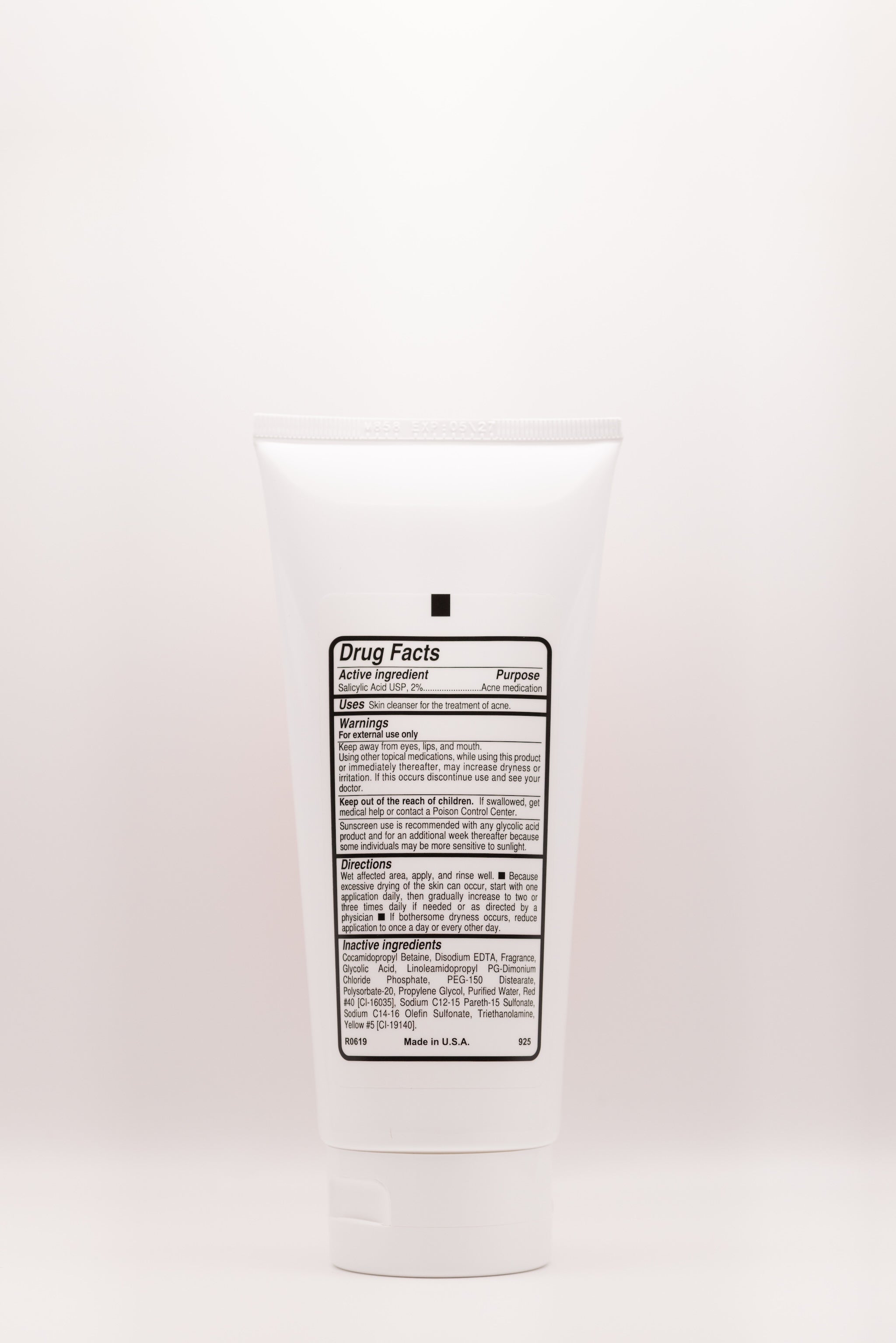 Back label of Pore Purge pore purifying cleanser by The Parlour featuring ingredients and directions for oily, congested, and acne-prone skin